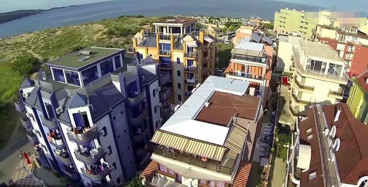 Хотел Калипсо Блу Primorsko Exterior foto