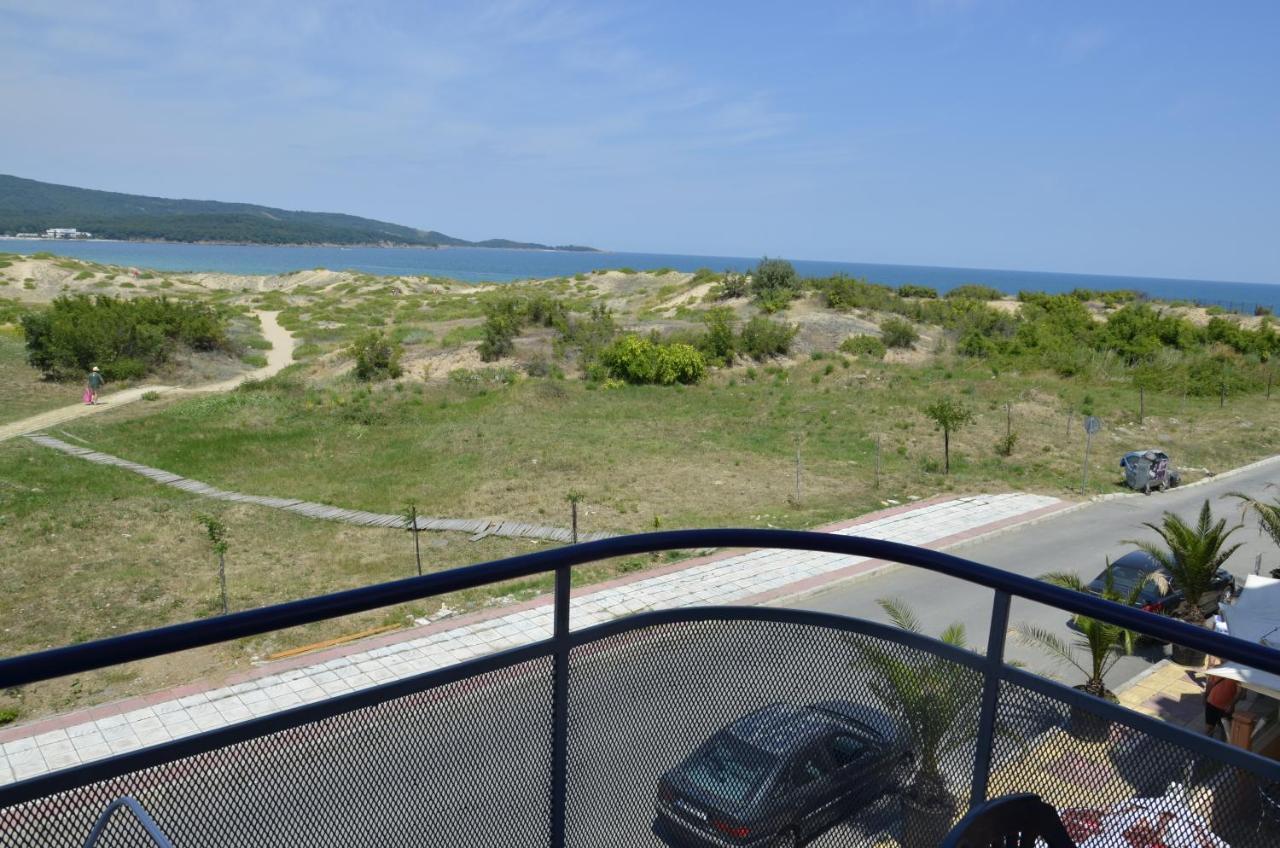 Хотел Калипсо Блу Primorsko Exterior foto